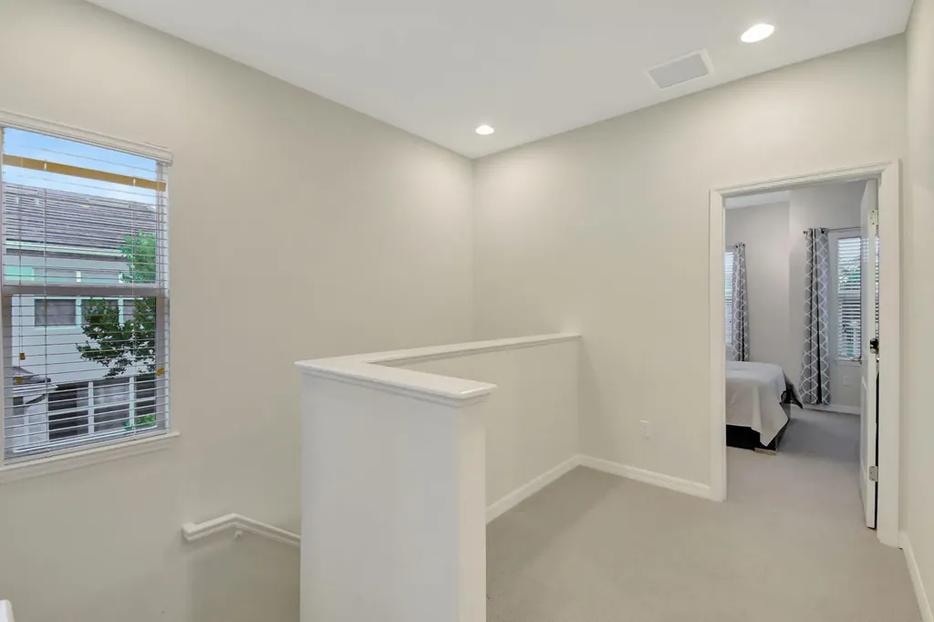 1105 Banyan Drive Hollywood FL 33021