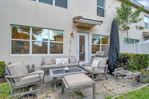 1105 Banyan Drive Hollywood FL 33021