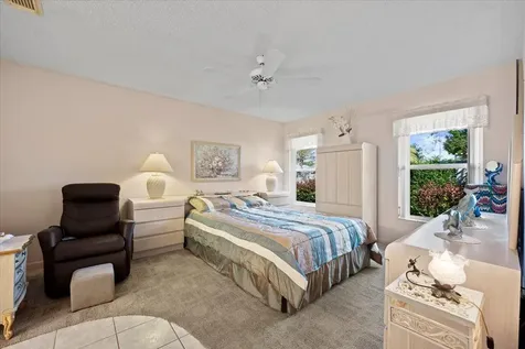10831 SE Sea Pines Circle Hobe Sound FL 33455