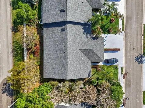 10831 SE Sea Pines Circle Hobe Sound FL 33455