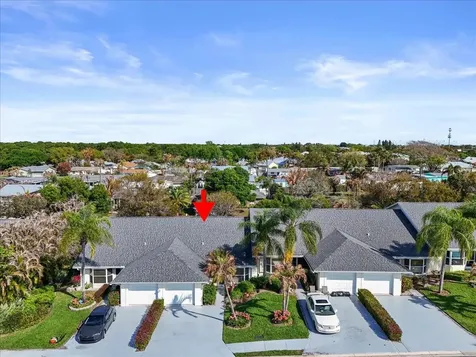 10831 SE Sea Pines Circle Hobe Sound FL 33455