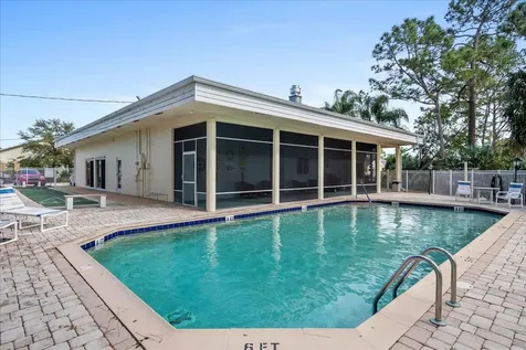 10831 SE Sea Pines Circle Hobe Sound FL 33455