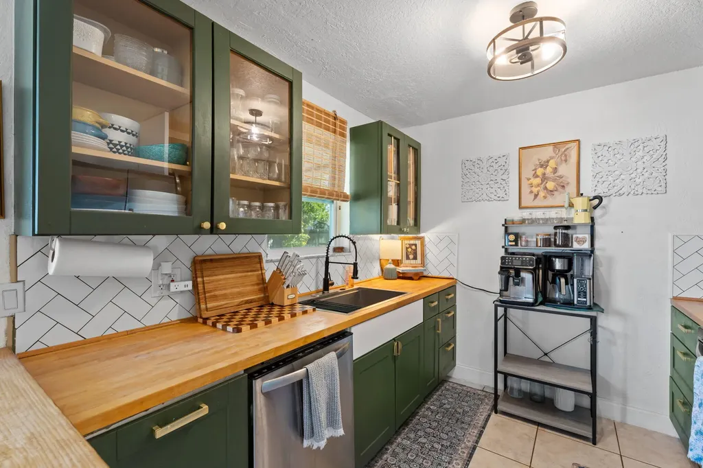 1207 Sioux Street Jupiter FL 33458