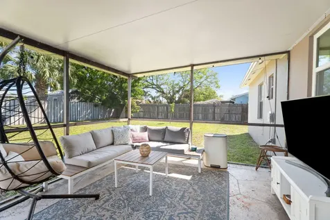 1207 Sioux Street Jupiter FL 33458