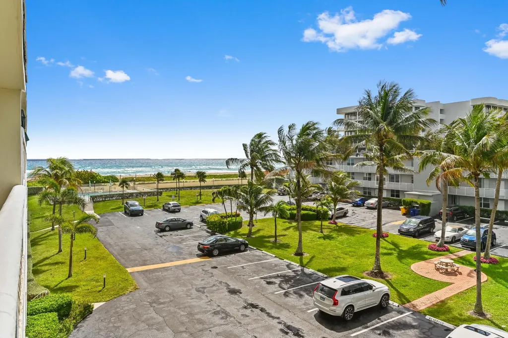2545 S Ocean Boulevard Palm Beach FL 33480