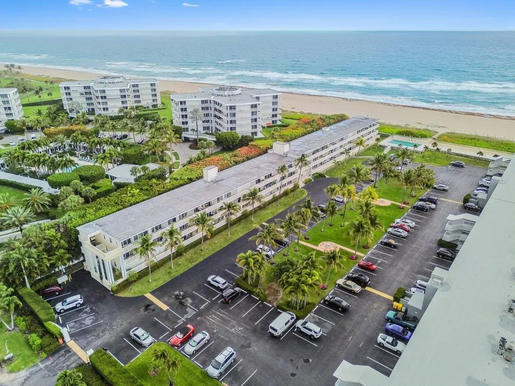 2545 S Ocean Boulevard Palm Beach FL 33480