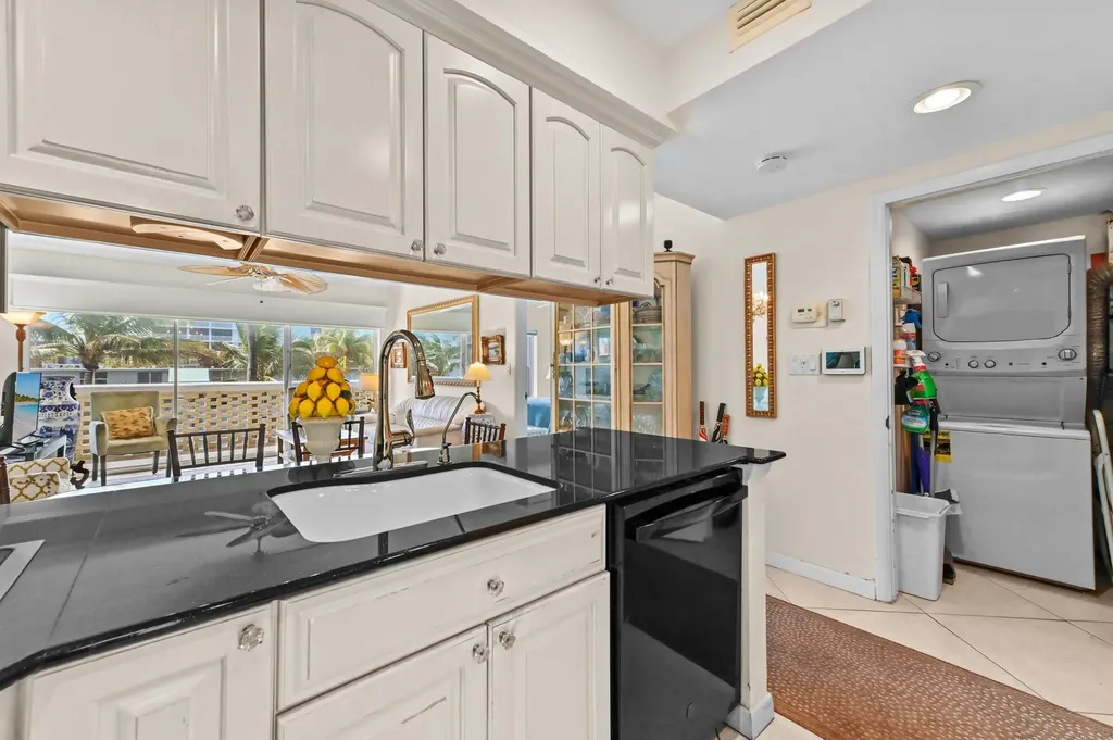 2545 S Ocean Boulevard Palm Beach FL 33480