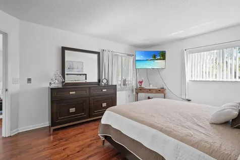 1601 SW 128th Terrace Pembroke Pines FL 33027