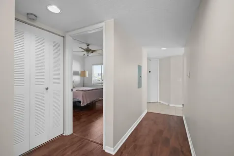 1601 SW 128th Terrace Pembroke Pines FL 33027