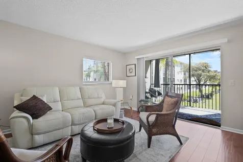 1601 SW 128th Terrace Pembroke Pines FL 33027