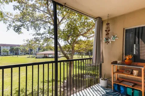 1601 SW 128th Terrace Pembroke Pines FL 33027
