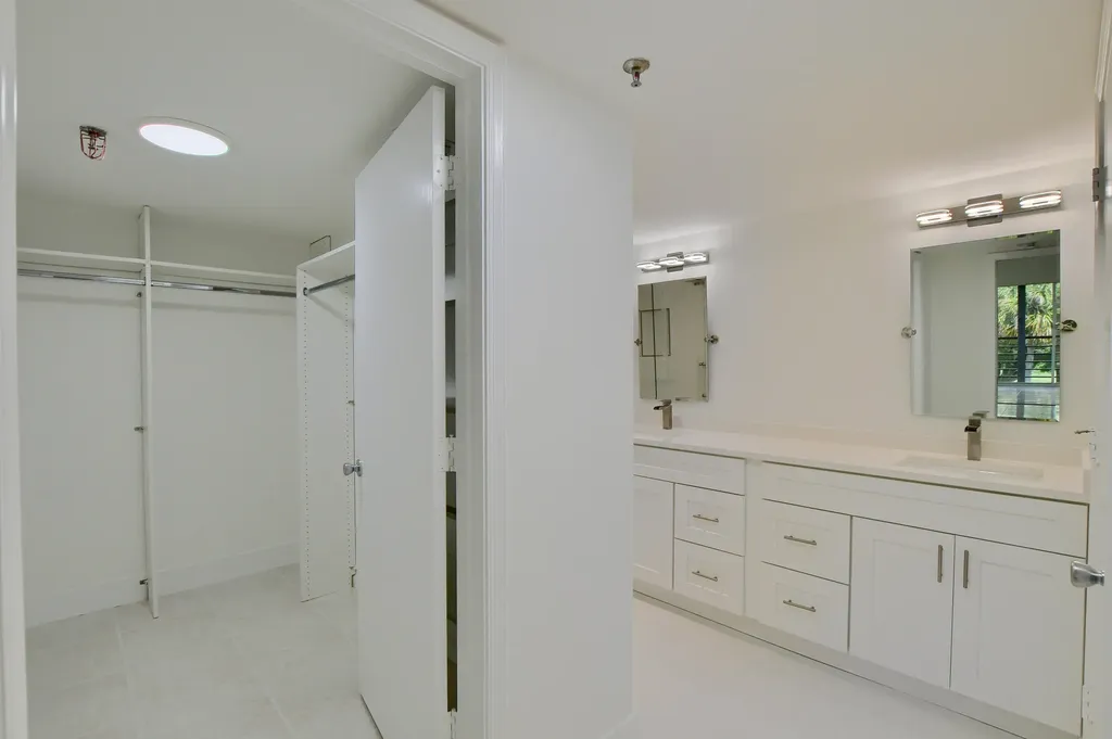 9170 SW 14th Street Boca Raton FL 33428