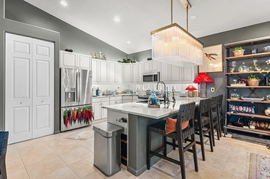 13587 Barcelona Lake Circle Delray Beach FL 33446