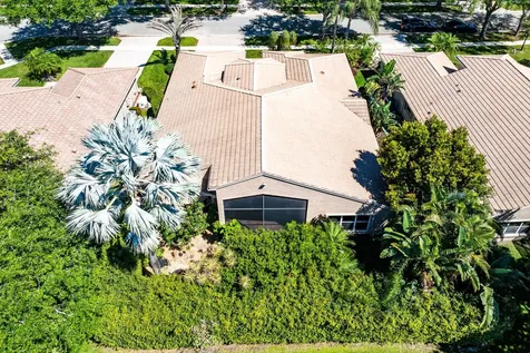 13587 Barcelona Lake Circle Delray Beach FL 33446