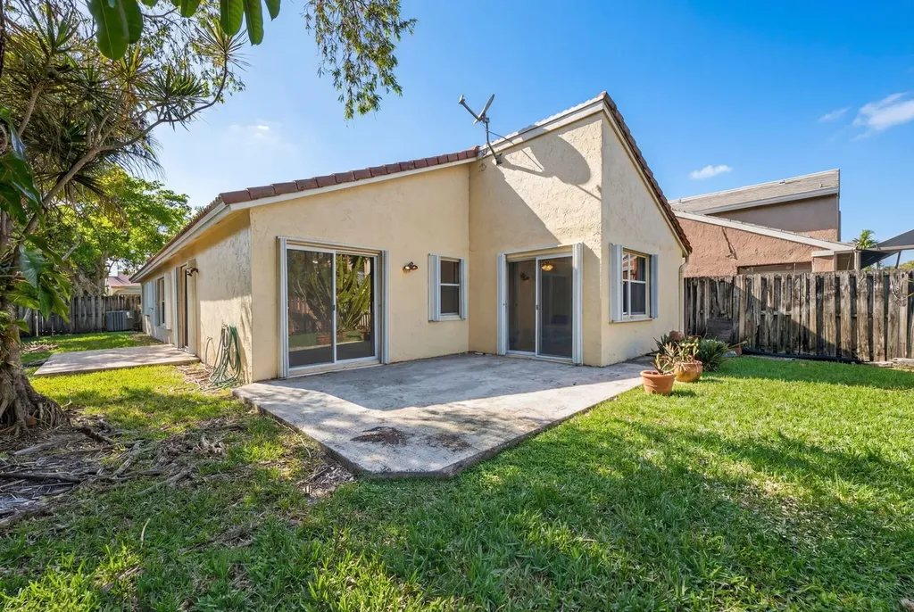 9549 NW 9th Court Plantation FL 33324