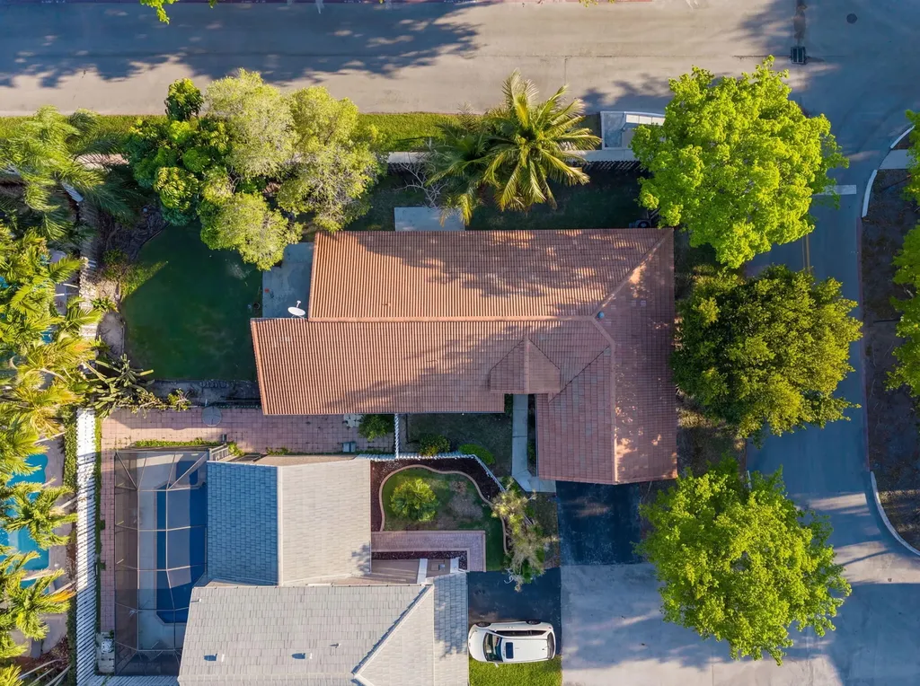 9549 NW 9th Court Plantation FL 33324