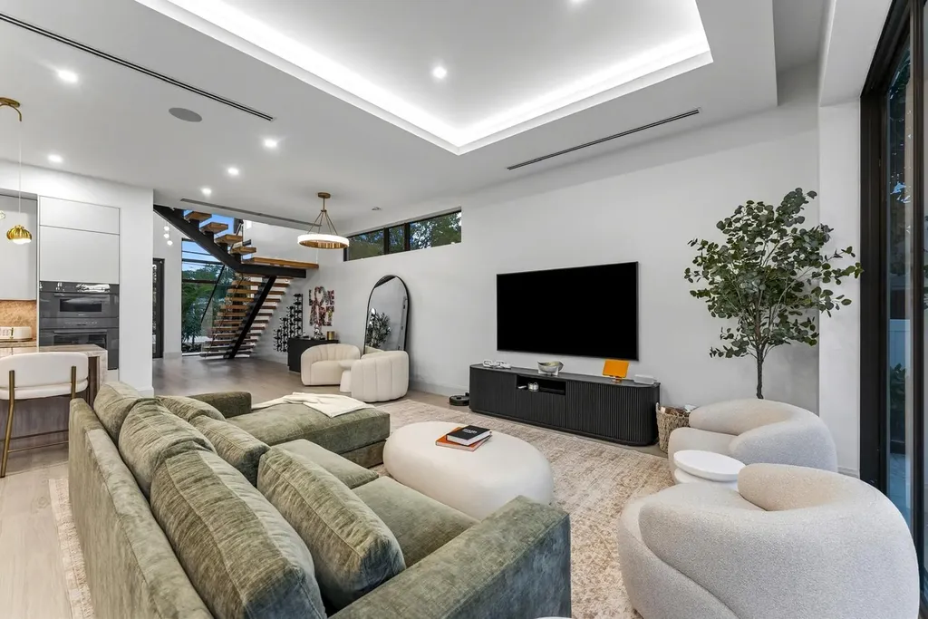 220 S Swinton Avenue Delray Beach FL 33444