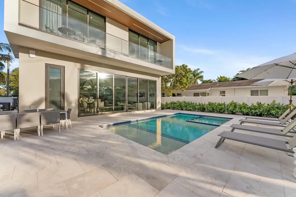 220 S Swinton Avenue Delray Beach FL 33444