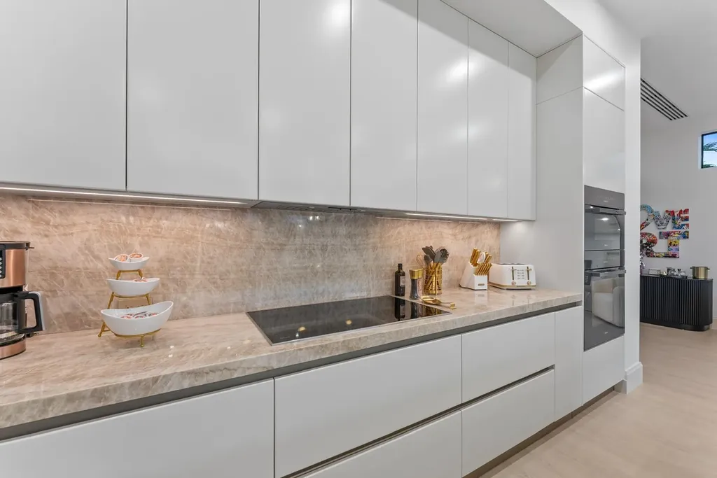 220 S Swinton Avenue Delray Beach FL 33444