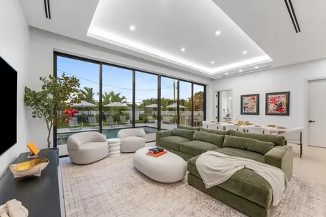 220 S Swinton Avenue Delray Beach FL 33444