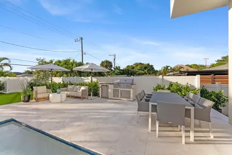 220 S Swinton Avenue Delray Beach FL 33444