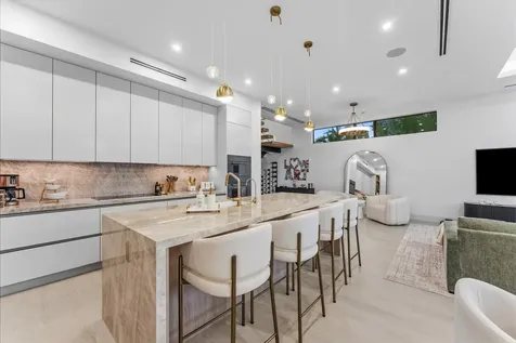 220 S Swinton Avenue Delray Beach FL 33444