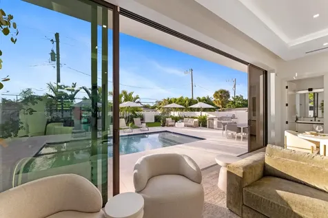 220 S Swinton Avenue Delray Beach FL 33444