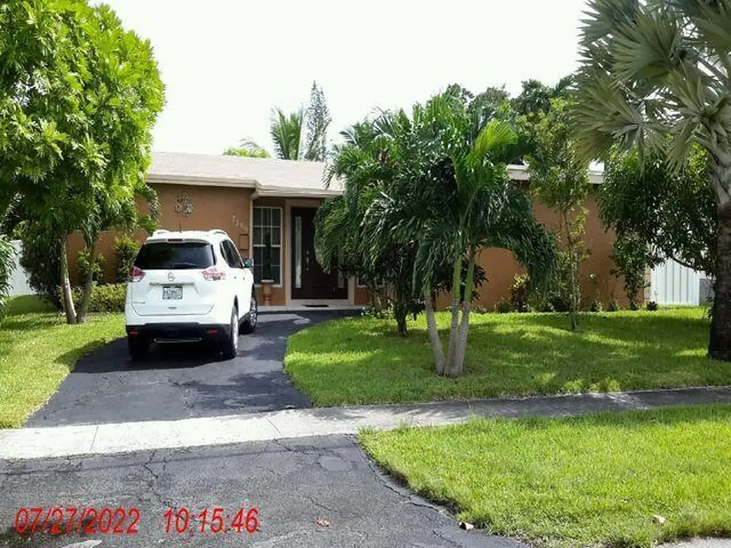 7399 NW 20th Court Sunrise FL 33313