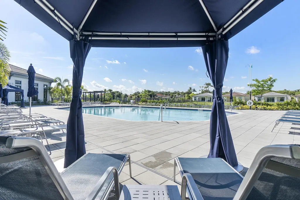 7985 Ironwood Way Parkland FL 33067
