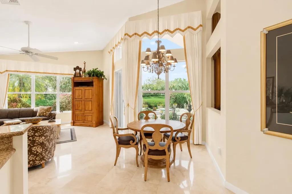 6850 Fiji Circle Boynton Beach FL 33437