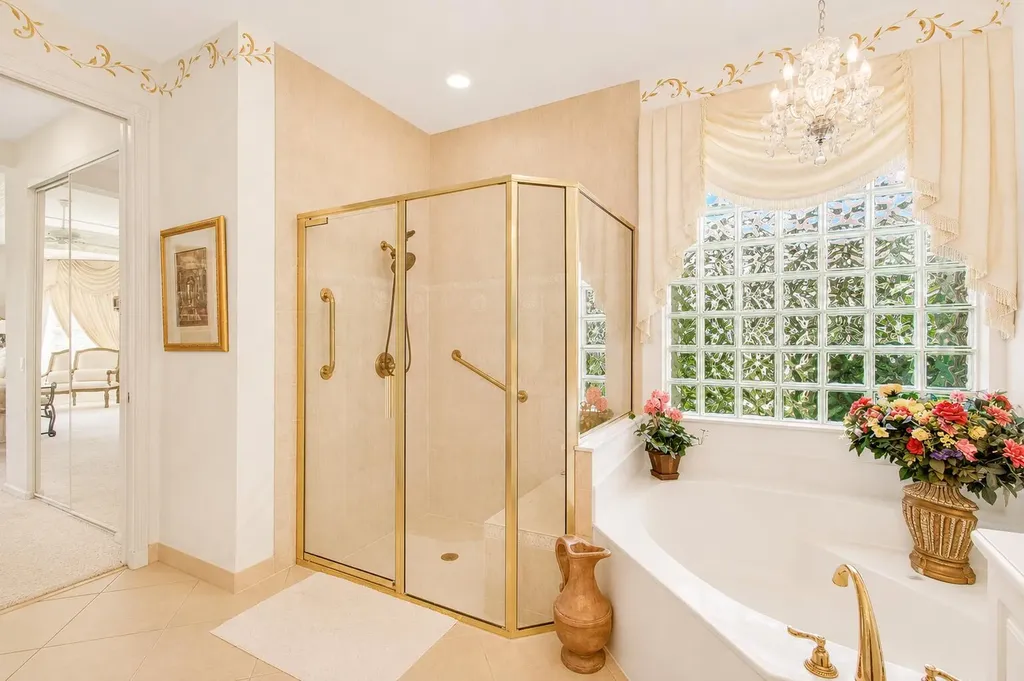 6850 Fiji Circle Boynton Beach FL 33437