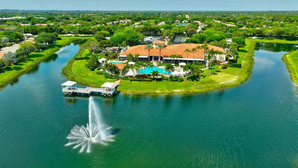 6850 Fiji Circle Boynton Beach FL 33437