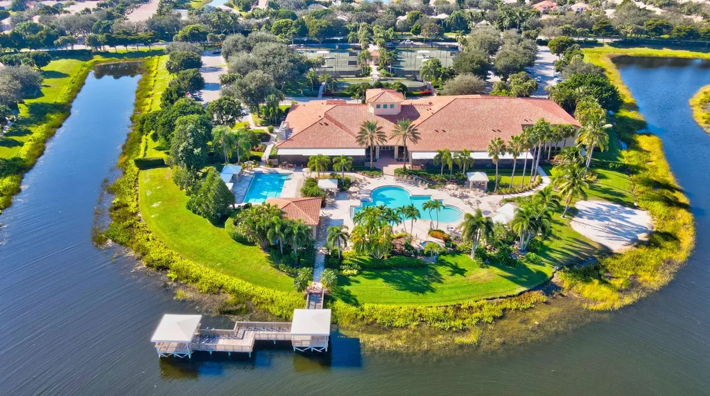 6850 Fiji Circle Boynton Beach FL 33437