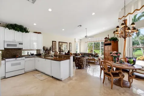6850 Fiji Circle Boynton Beach FL 33437