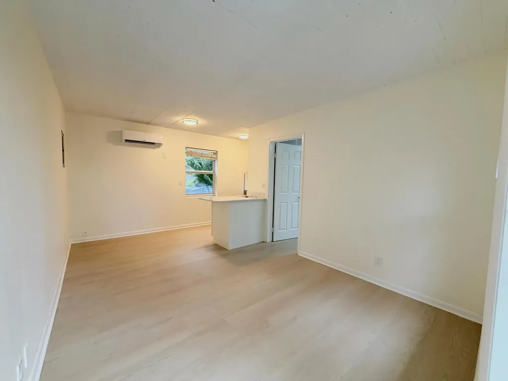 1713 Florida Avenue West Palm Beach FL 33401