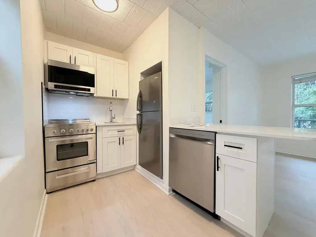 1713 Florida Avenue West Palm Beach FL 33401