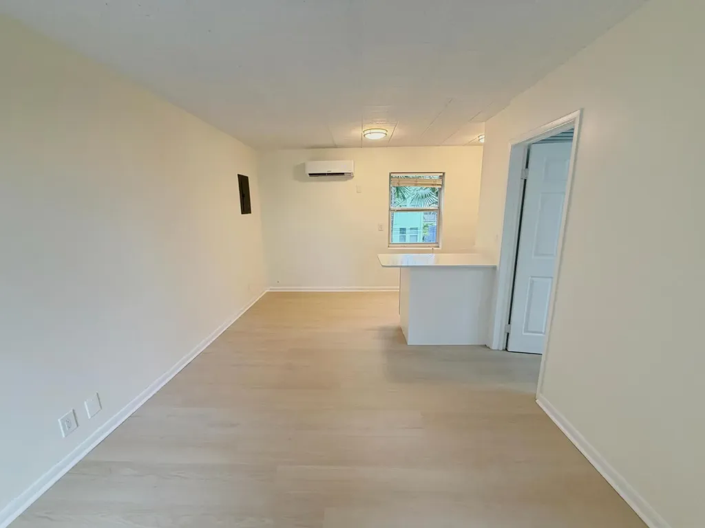 1713 Florida Avenue West Palm Beach FL 33401