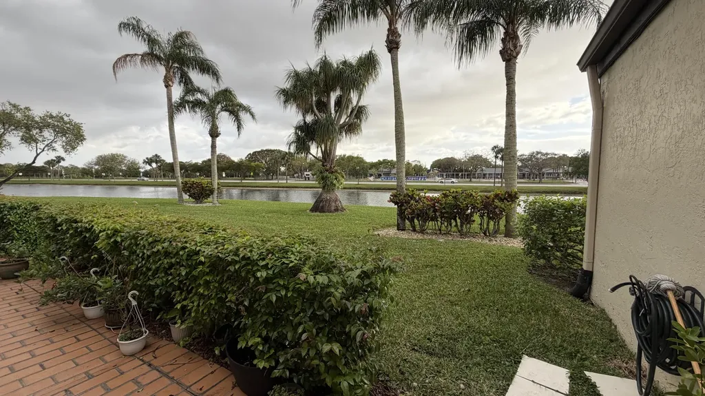 8232 Waterline Drive Boynton Beach FL 33472