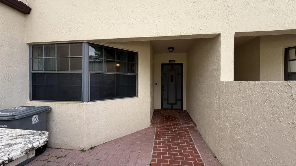8232 Waterline Drive Boynton Beach FL 33472