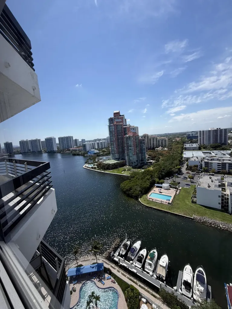 3530 Mystic Pointe Drive Aventura FL 33180