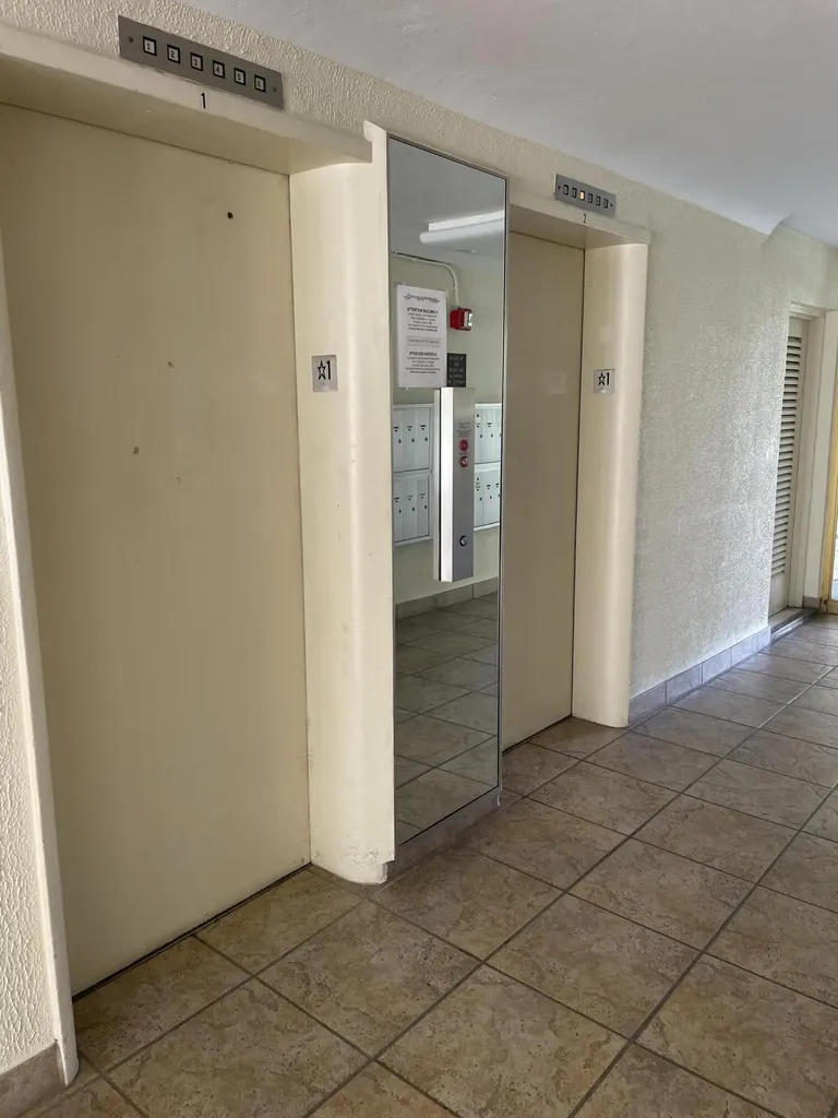 2855 Leonard Drive Aventura FL 33160