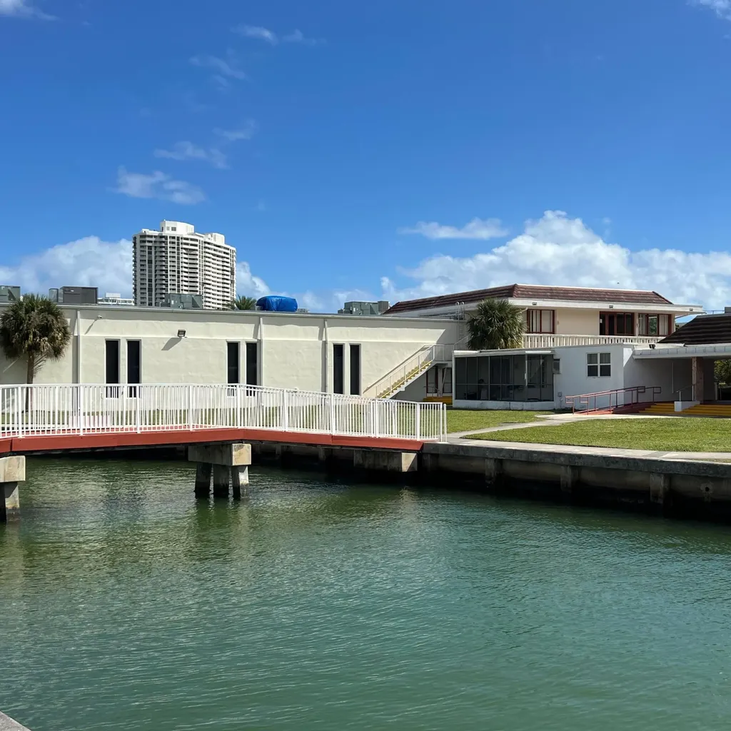 2855 Leonard Drive Aventura FL 33160