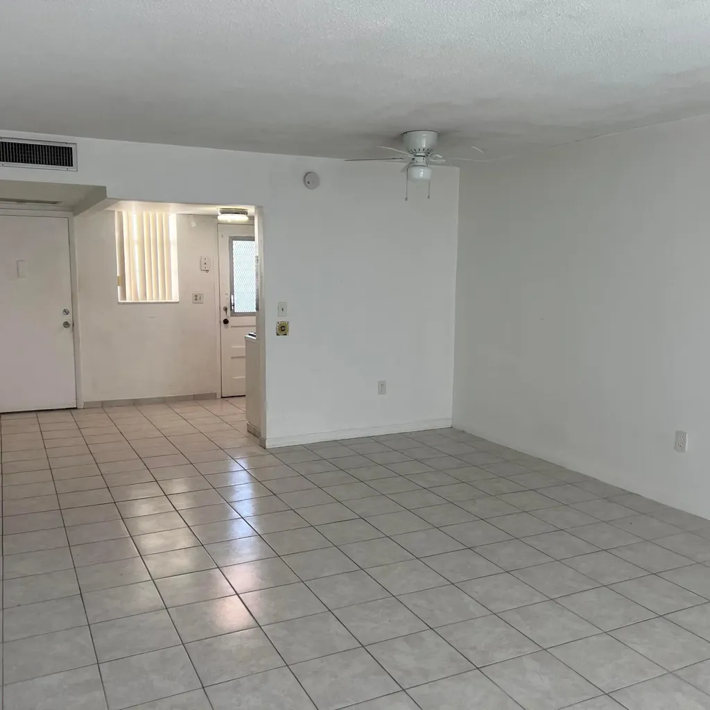 2855 Leonard Drive Aventura FL 33160