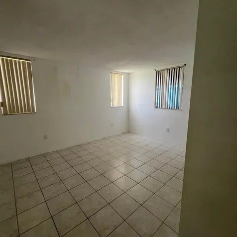 2855 Leonard Drive Aventura FL 33160