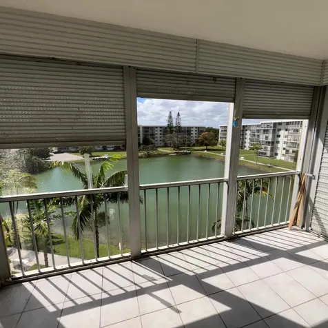 2855 Leonard Drive Aventura FL 33160
