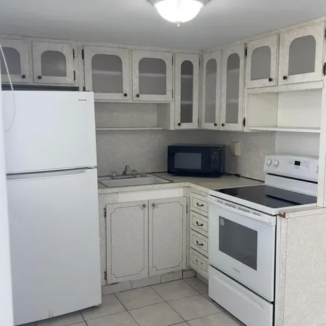 2855 Leonard Drive Aventura FL 33160