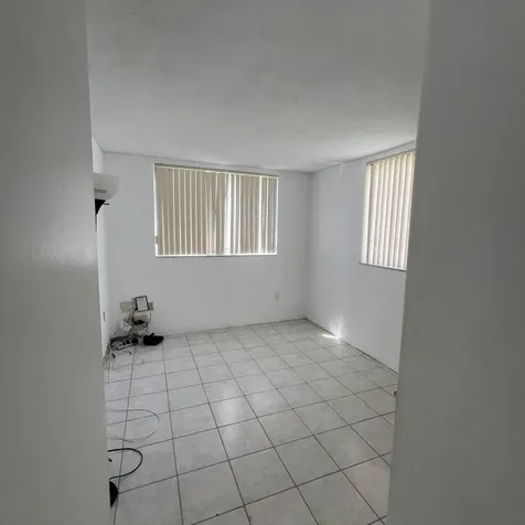 2855 Leonard Drive Aventura FL 33160