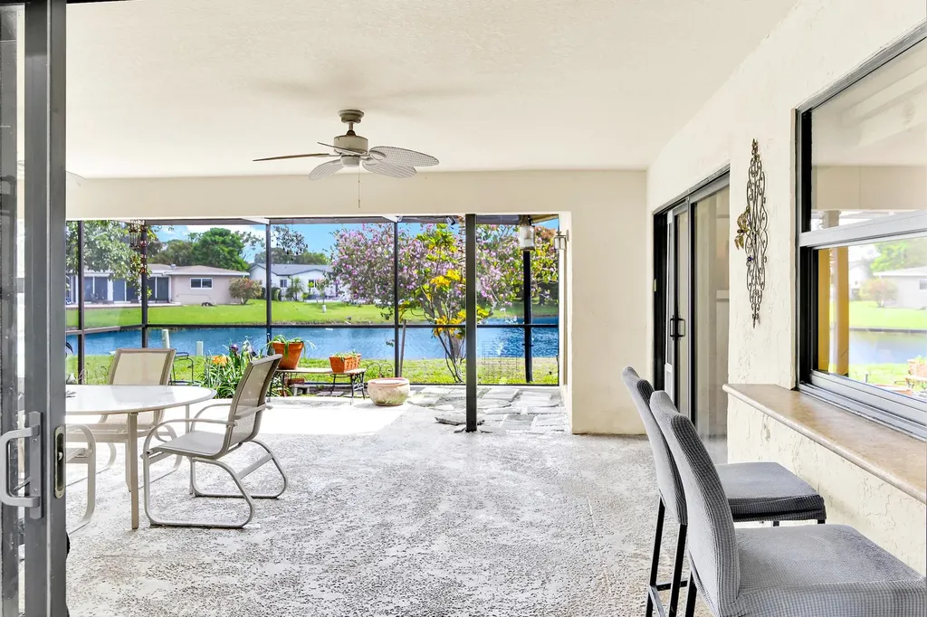 14592 Country Side Lane Delray Beach FL 33484