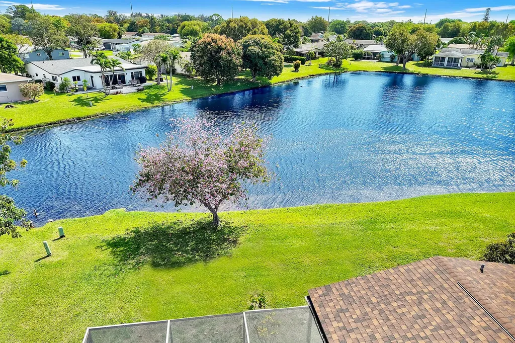 14592 Country Side Lane Delray Beach FL 33484
