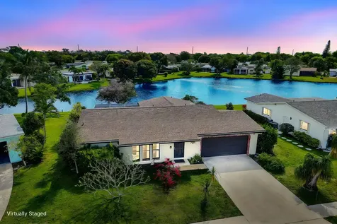 14592 Country Side Lane Delray Beach FL 33484